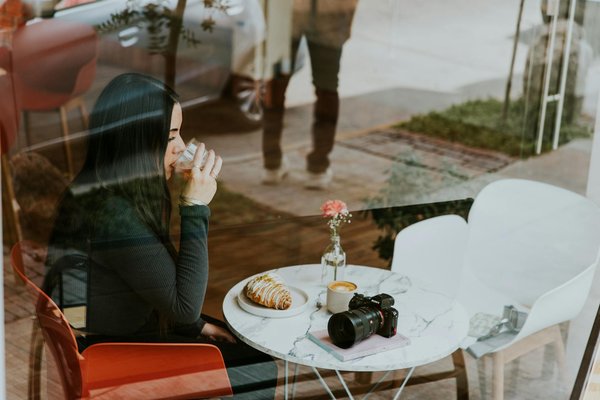 Quels types de gilets sont adaptés pour un look automnal confortable et stylé?